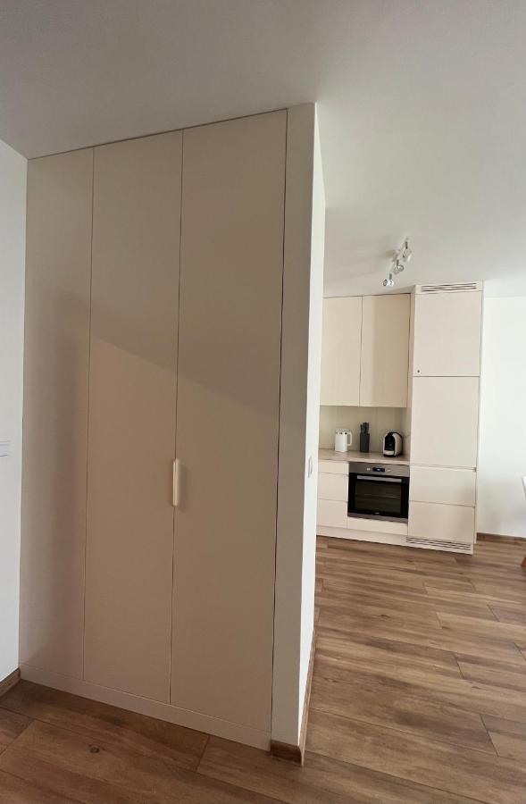 Apartament 26 Metro Apartament