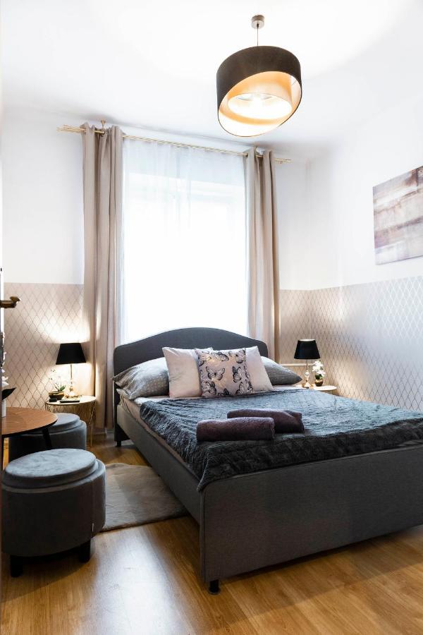 Clicktheflat Royal Route Warecka * Warschau