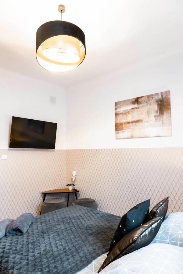 Clicktheflat Royal Route Warecka Hostel