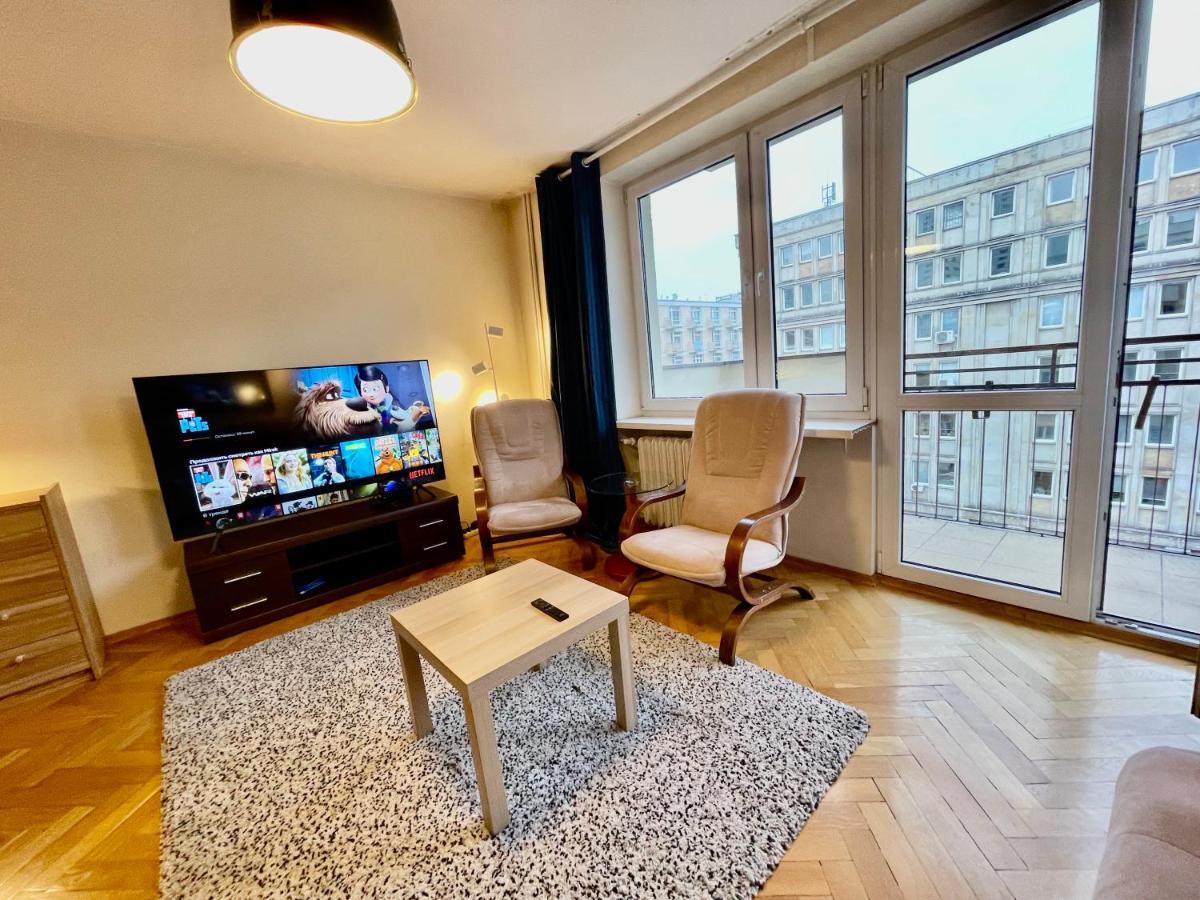 Raven Metro Fast Wifi 70'tv Netflix Hbomax Appletv Apartment