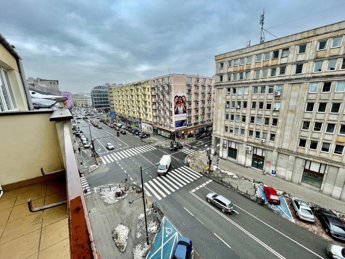 Apartment Raven Metro Fast Wifi 70'tv Netflix Hbomax Appletv Warsaw