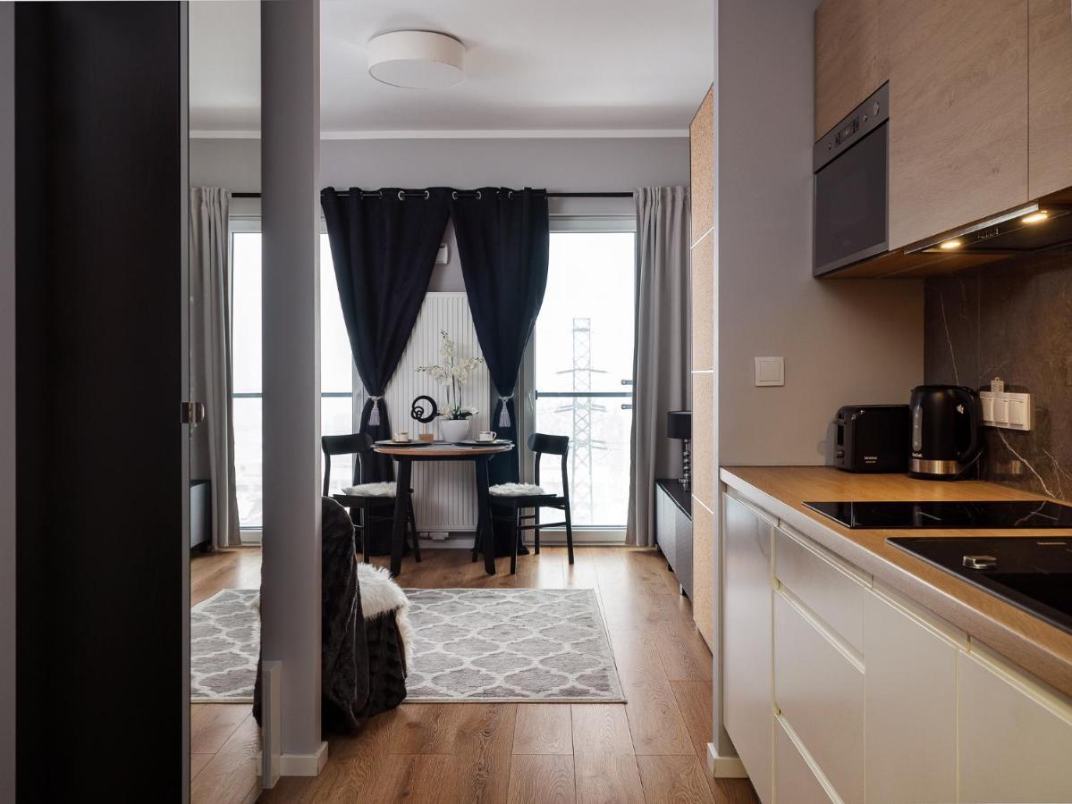 Apartment Prymasa Tysiaclecia 83a Center View By Perfect *