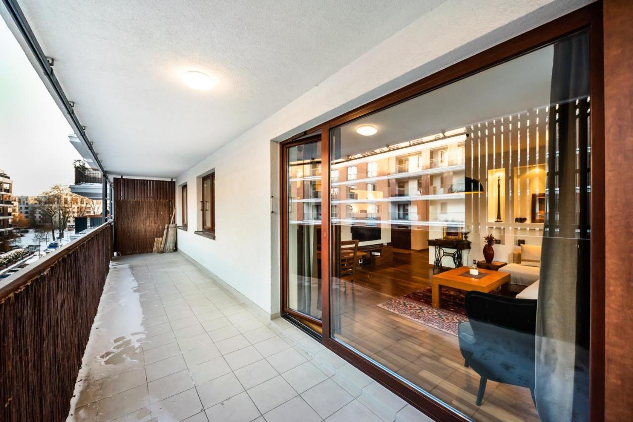Bemowo Green Wood Apartment