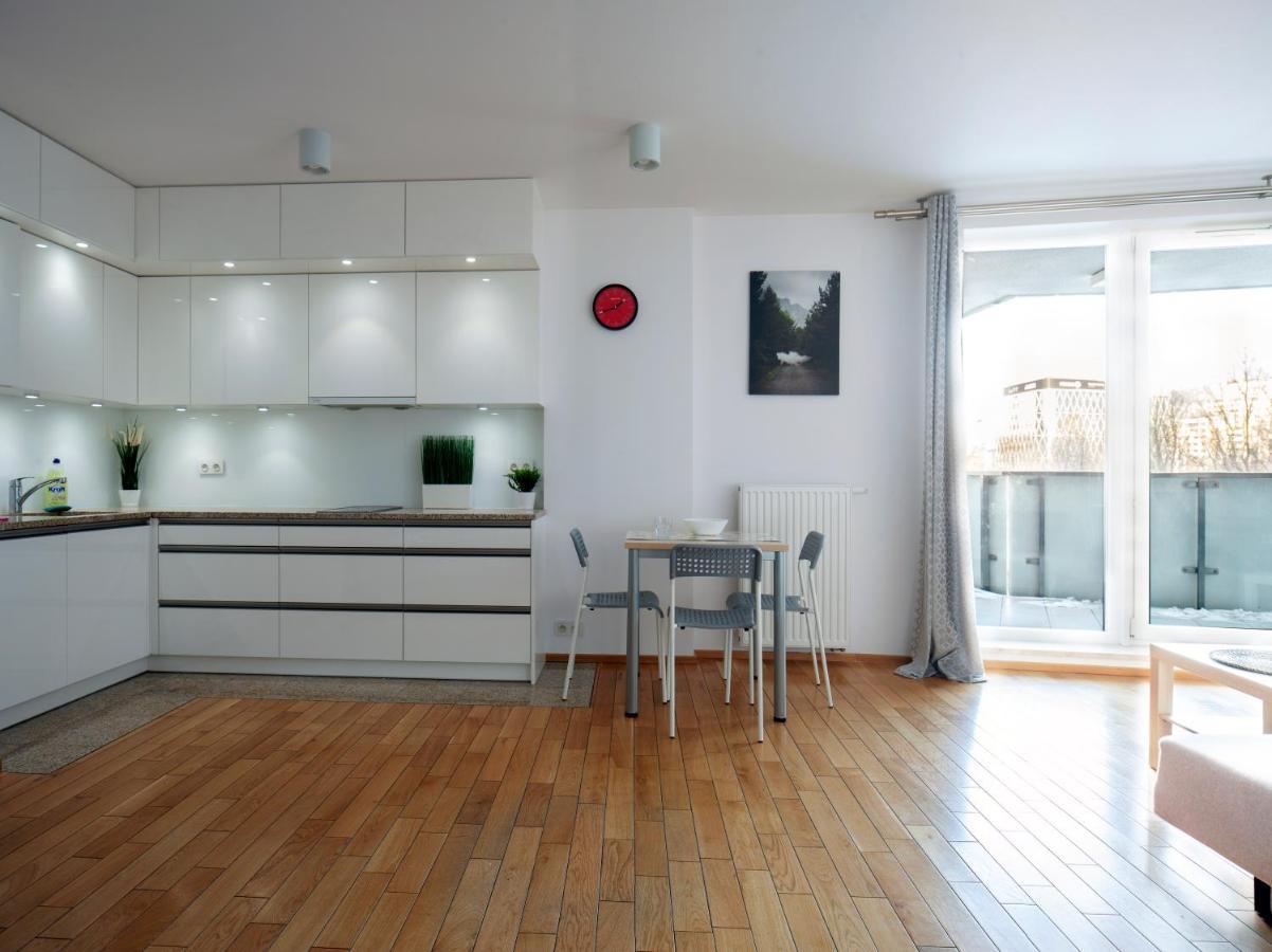 Apartment Metro Wilanowska Aparts