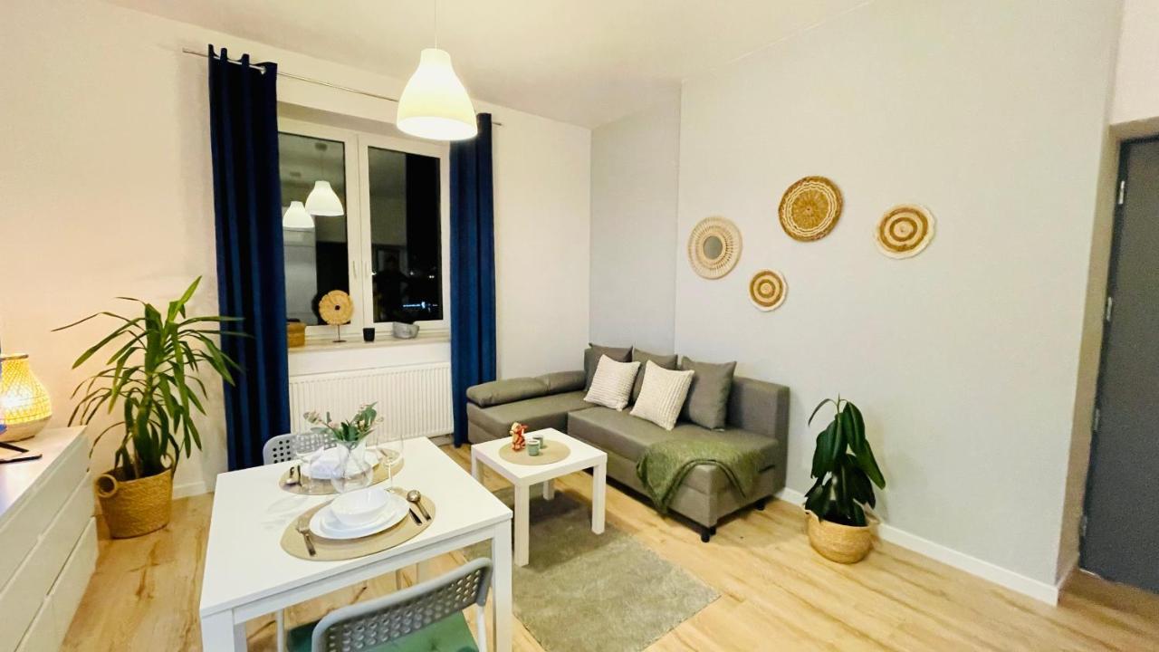 Apartament Jm Millennium Kaweczynska 37 *