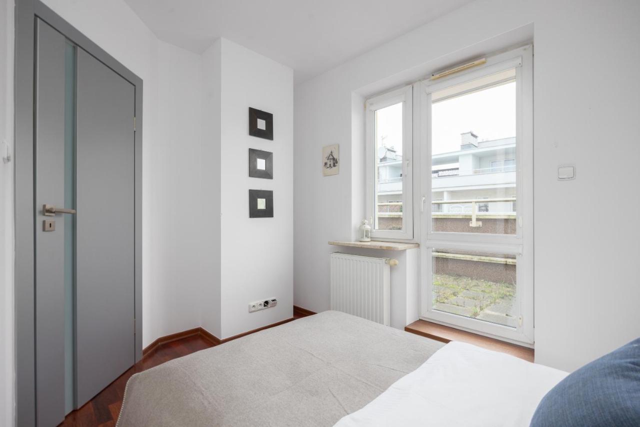 Bemowo Modern Grey Apartament *