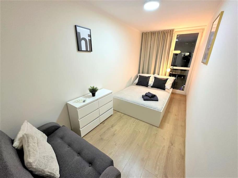 Exclusive 3br! In City Center +netflix! Apartment *