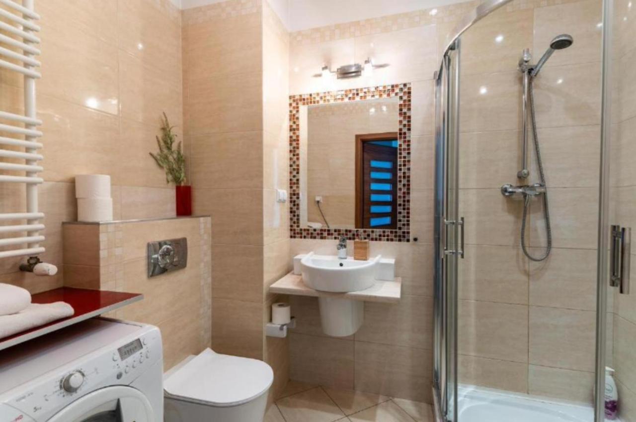 Golden - Big And Bright In Platinum Towers- Browary- Grzyb61a Apartment Warsaw