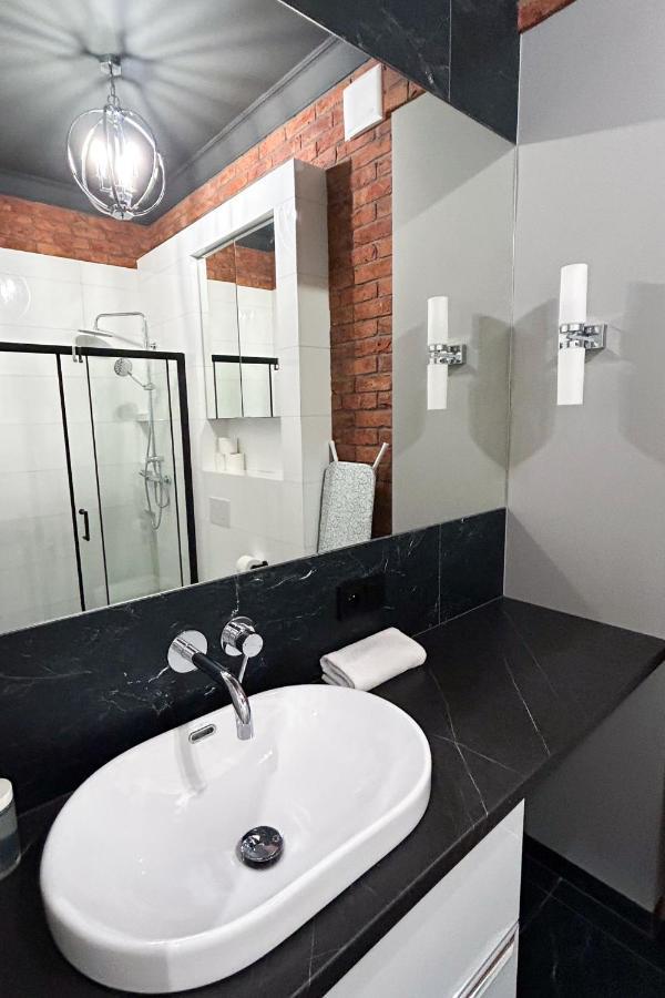 Labo Metro Mlociny Apartment *