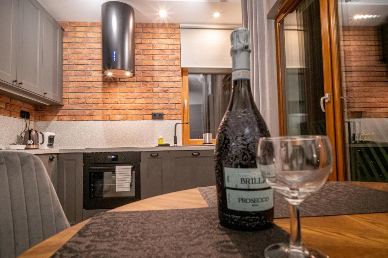 Apartment Labo Metro Mlociny