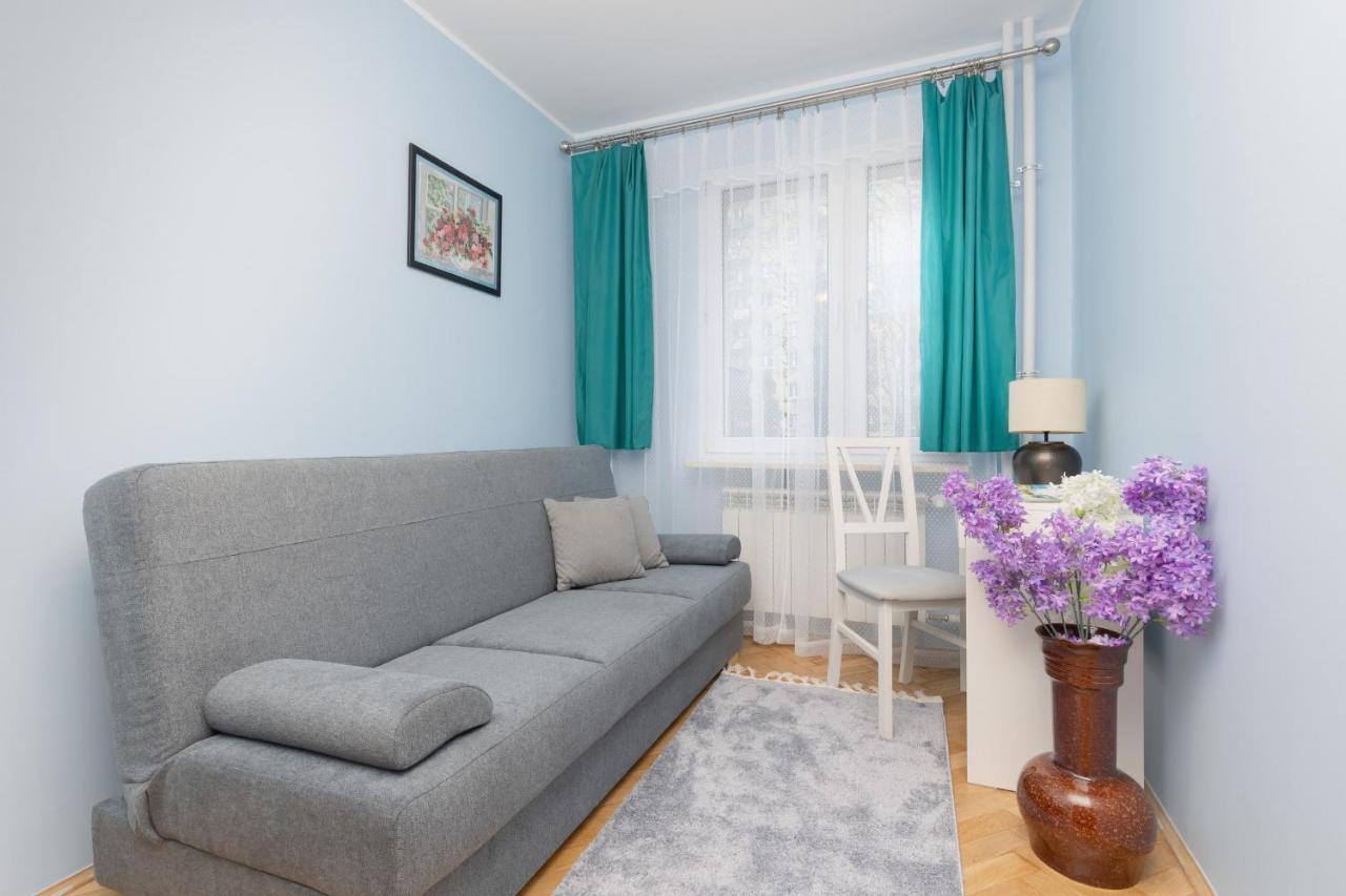 Wlochy Family By The Airport By Renters Apartment *