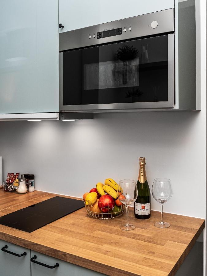 Apartament Ks Kasprzaka Street 26 *