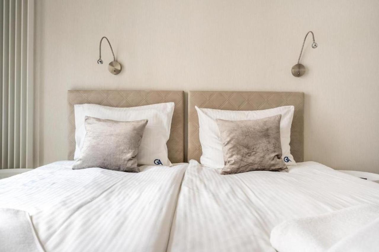 Apartamento Mennica - Golden