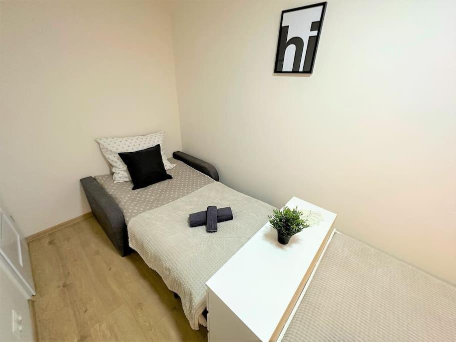 Apartment Exclusive 3br! In City Center +netflix!