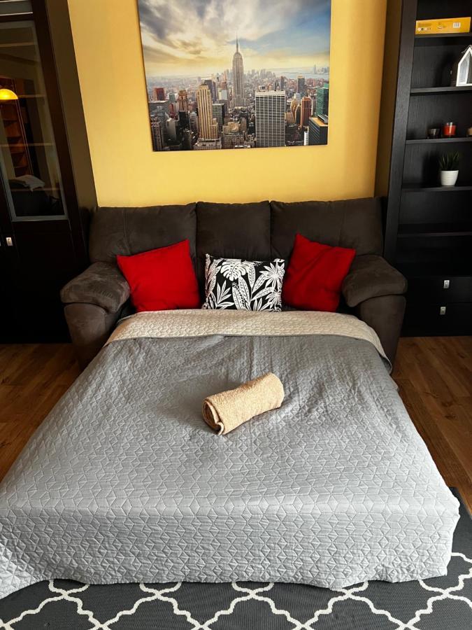 Warszawa, 2 Pokoje, Balkon, Blisko Centrum Onkologii, Novum, Wifi *
