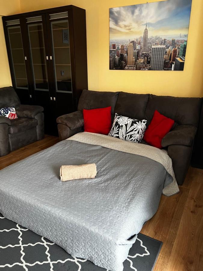 Warszawa, 2 Pokoje, Balkon, Blisko Centrum Onkologii, Novum, Wifi *