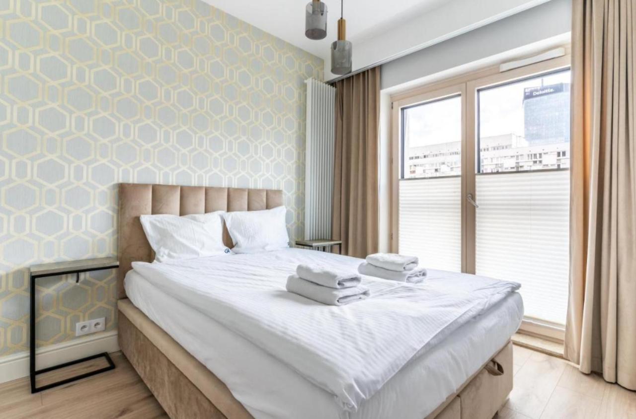 Apartment Mennica - Golden