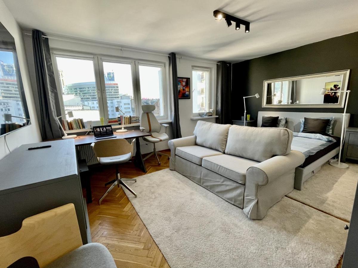 Apartament 4 Metro Wifi 70'tv Netflix Appletv Warszawa