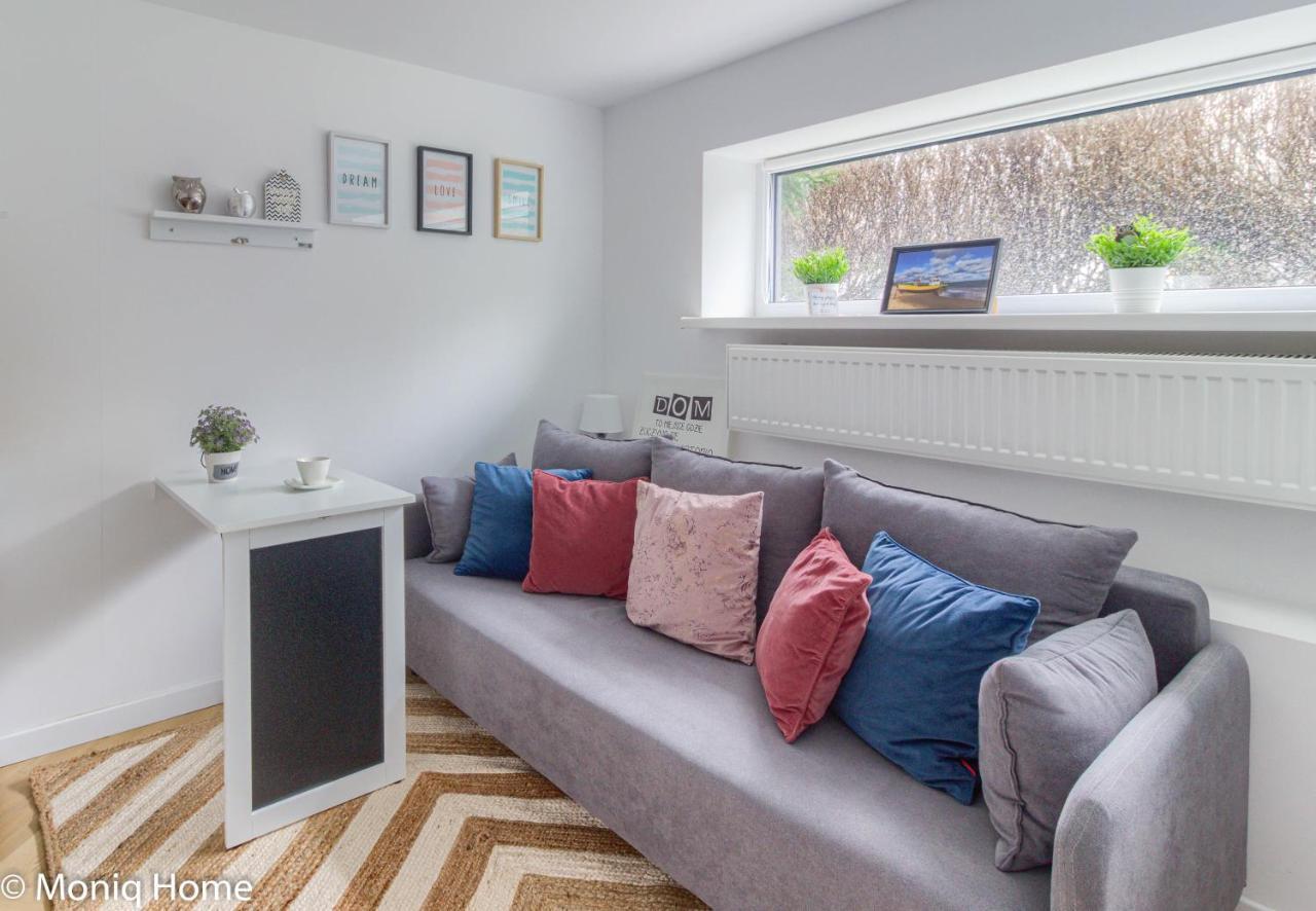 Apartment M&r Apartament Smart&bright Batorego 16, Netflix, Free Wifi, Metro I Park Pole Mokotowskie, Stodola, Self Check-in, 5 Minut Od Centrum