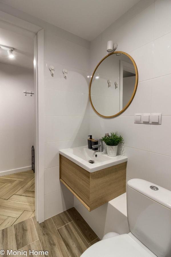 M&r Apartament Smart&bright Batorego 16, Netflix, Free Wifi, Metro I Park Pole Mokotowskie, Stodola, Self Check-in, 5 Minut Od Centrum Apartment Warsaw