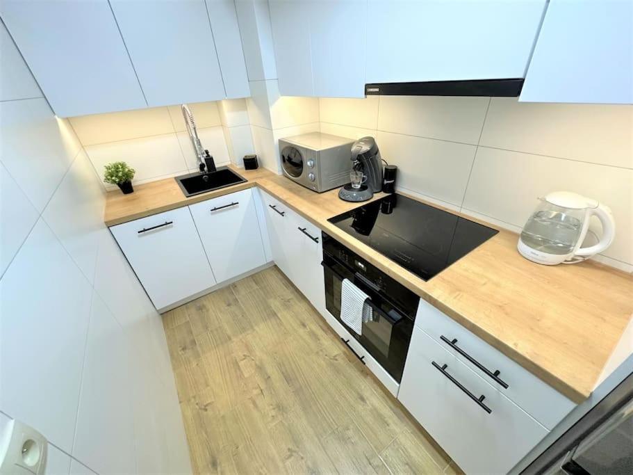Exclusive 3br! In City Center +netflix! Apartment