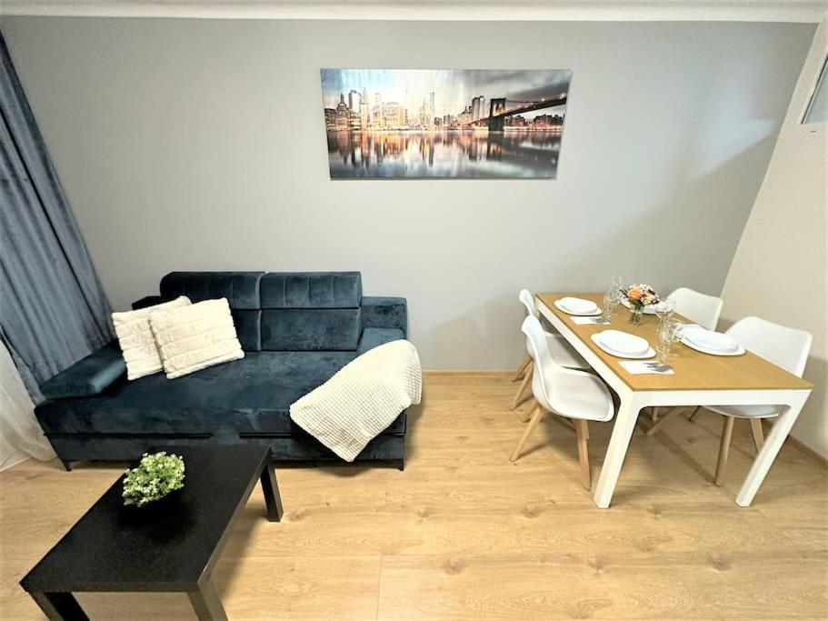 Exclusive 3br! In City Center +netflix!
