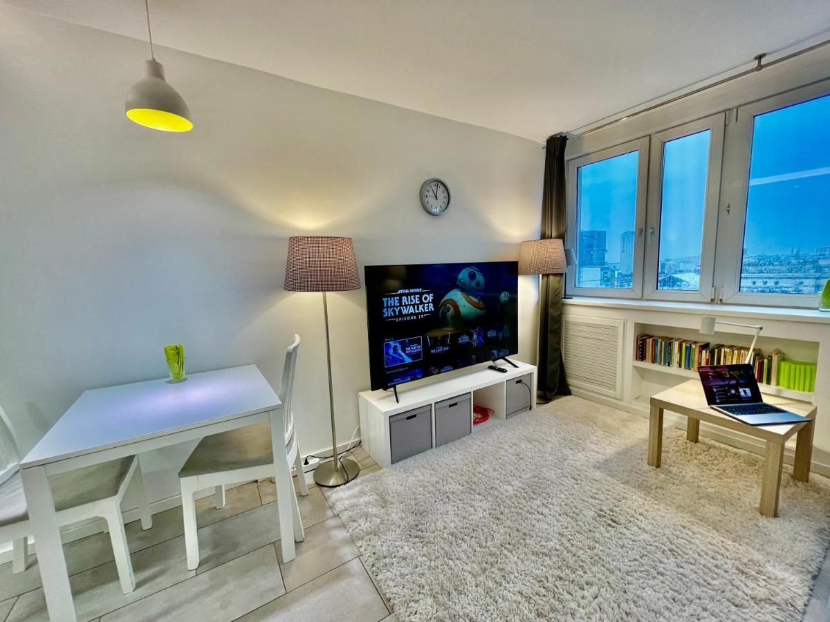Palace 3 Wifi 65'tv Netflix Hbo Applettv * Warsaw