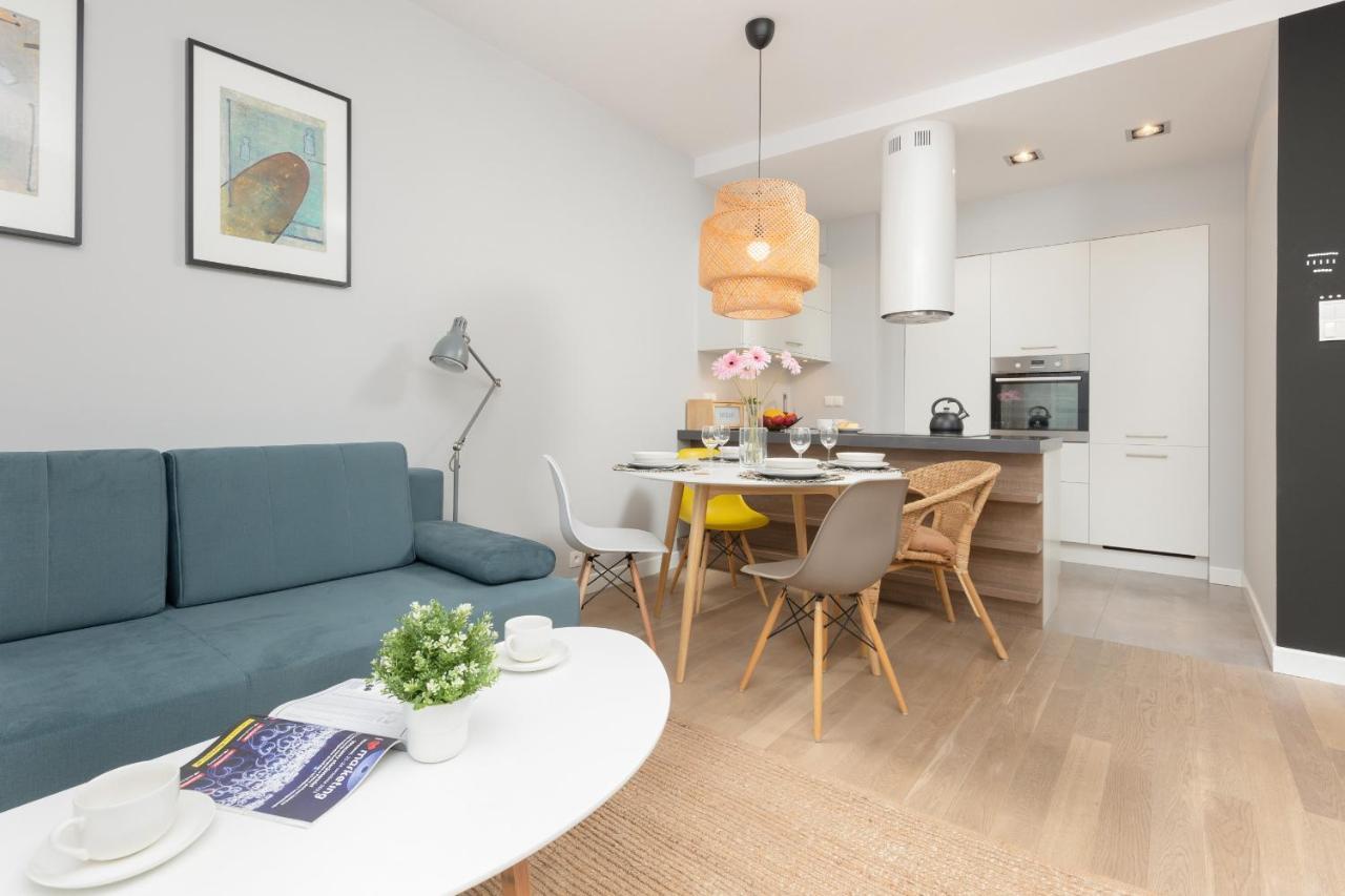 Skalskiego Near Balaton By Renters Apartment Warsaw