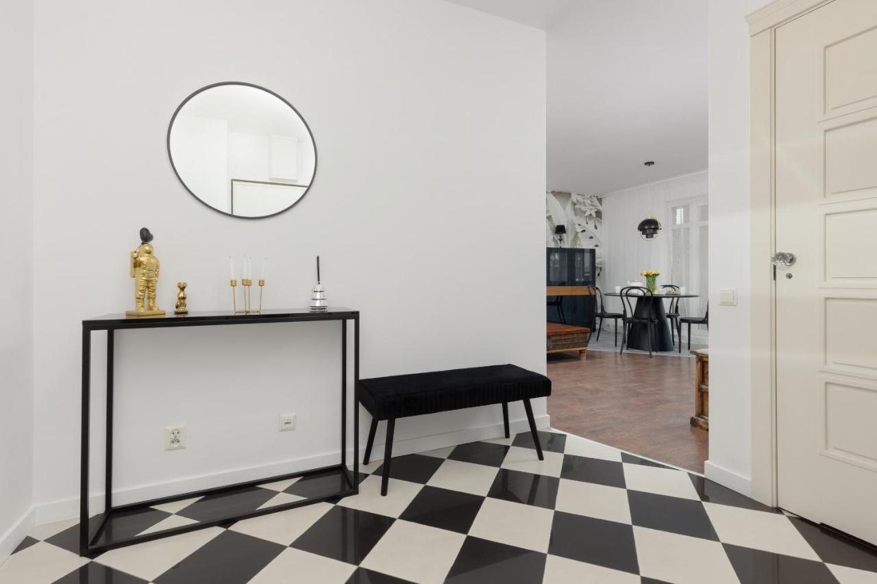 Apartament Blonia Wilanowskie By Renters