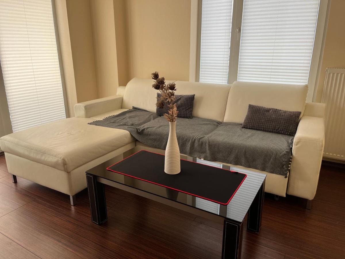 Viviappartments, - Przy Metro