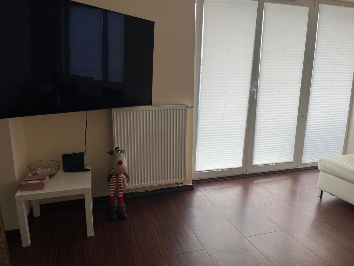 Viviappartments, - Przy Metro Warszawa