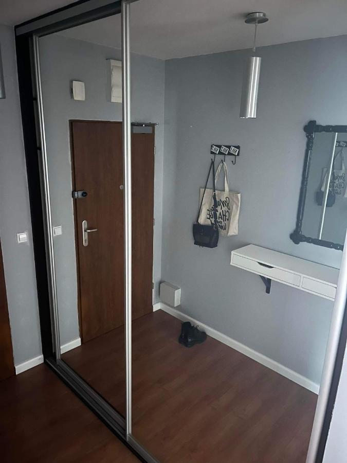 Apartment Klimatyzacja - Przy Centrum Onkologii Klinice Novum Dla Pary Badz 4 Osob Warsaw
