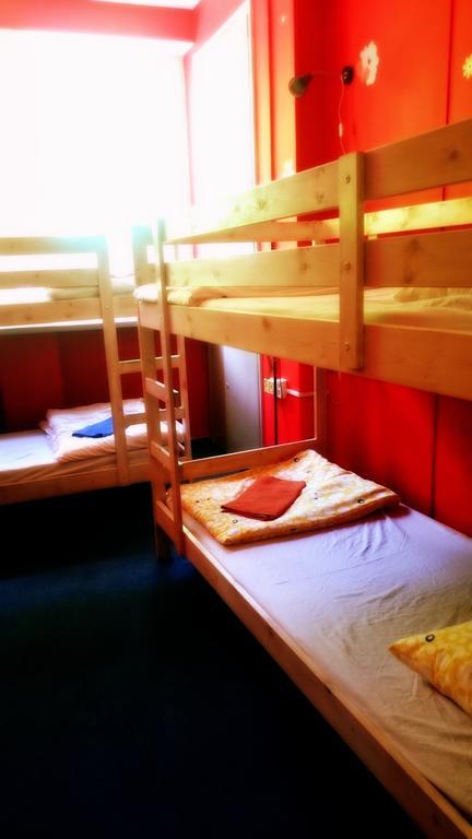 Hostel Wdj *