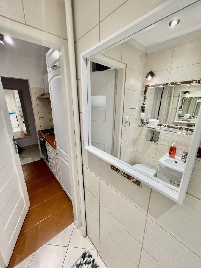 Apartament 4 Metro Wifi 70'tv Netflix Appletv
