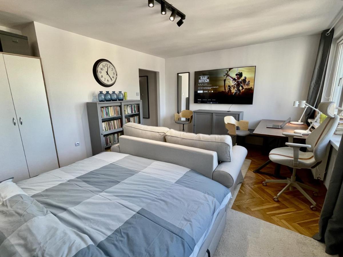 4 Metro Wifi 70'tv Netflix Appletv