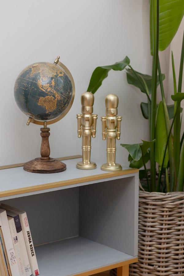 Citycenter Fashionable By Renters Apartment Warsaw