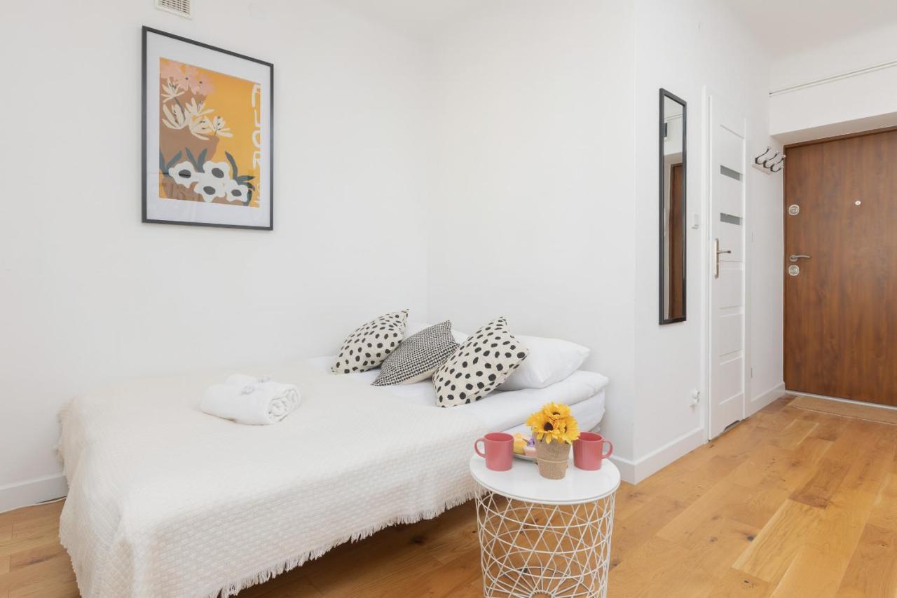 Apartment Ligocka Mokotow By Renters Warsaw
