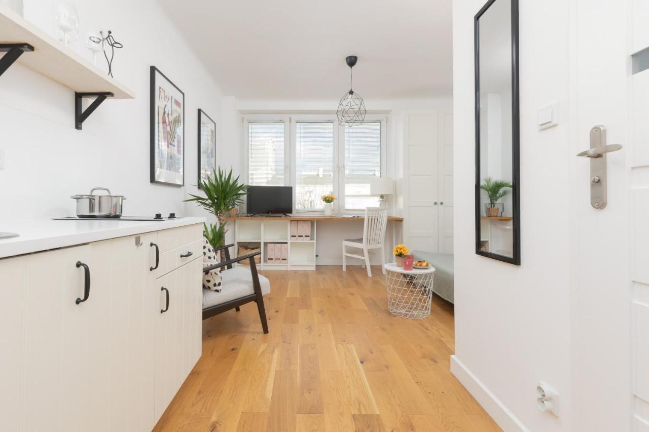 Ligocka Mokotow By Renters Apartment