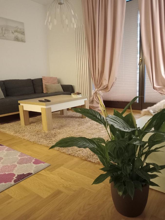 Suzanna Arkadia Apartamento Varsóvia