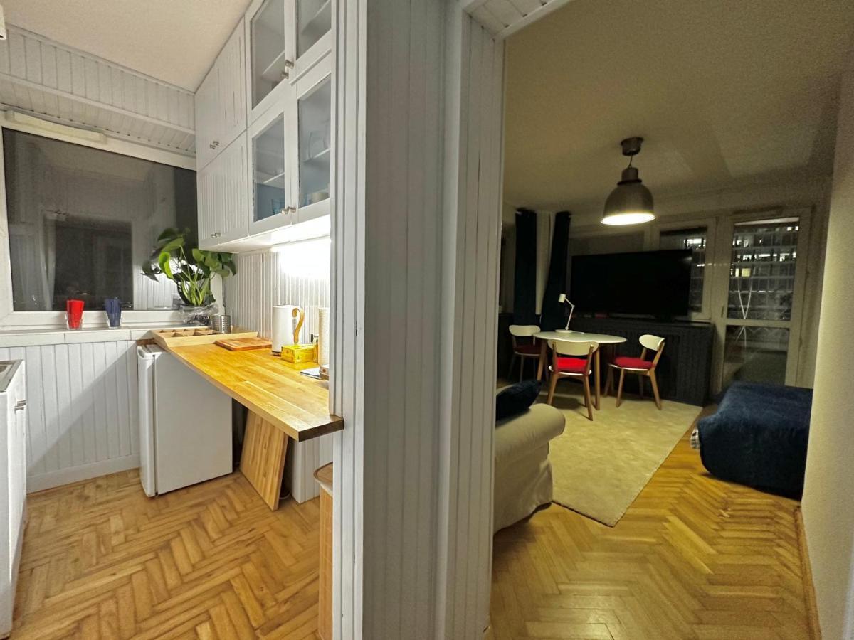 Apartamento Sawa 5 Metro Wifi 70'tv Netflix Hbo Disney+ Appletv+ *