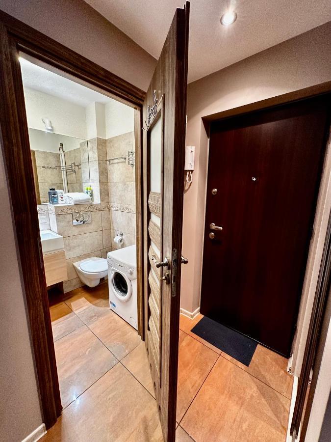 Decor 3 Metro Fast Wifi 1gbs 80'tv Hbo Appletv Apartment *