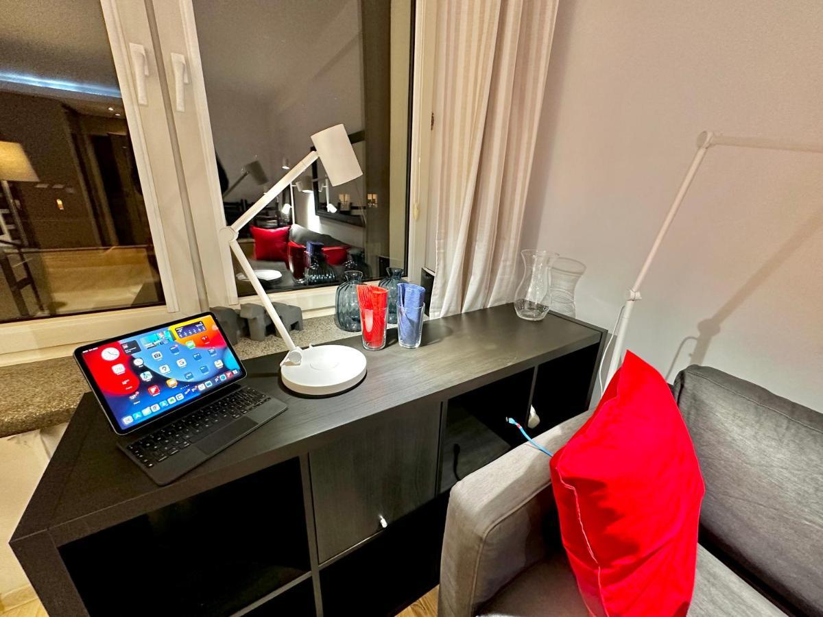 Apartment Decor 3 Metro Fast Wifi 1gbs 80'tv Hbo Appletv