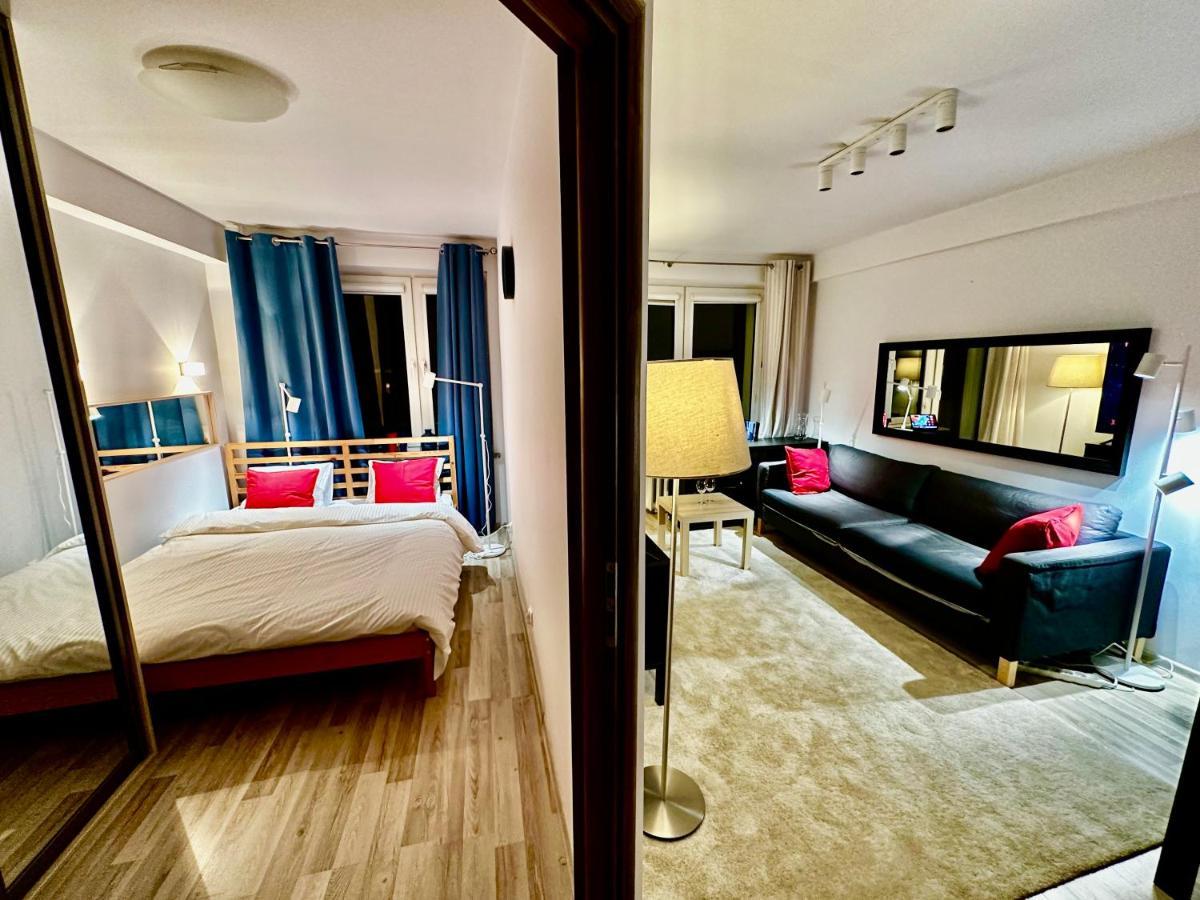 Decor 3 Metro Fast Wifi 1gbs 80'tv Hbo Appletv Apartment