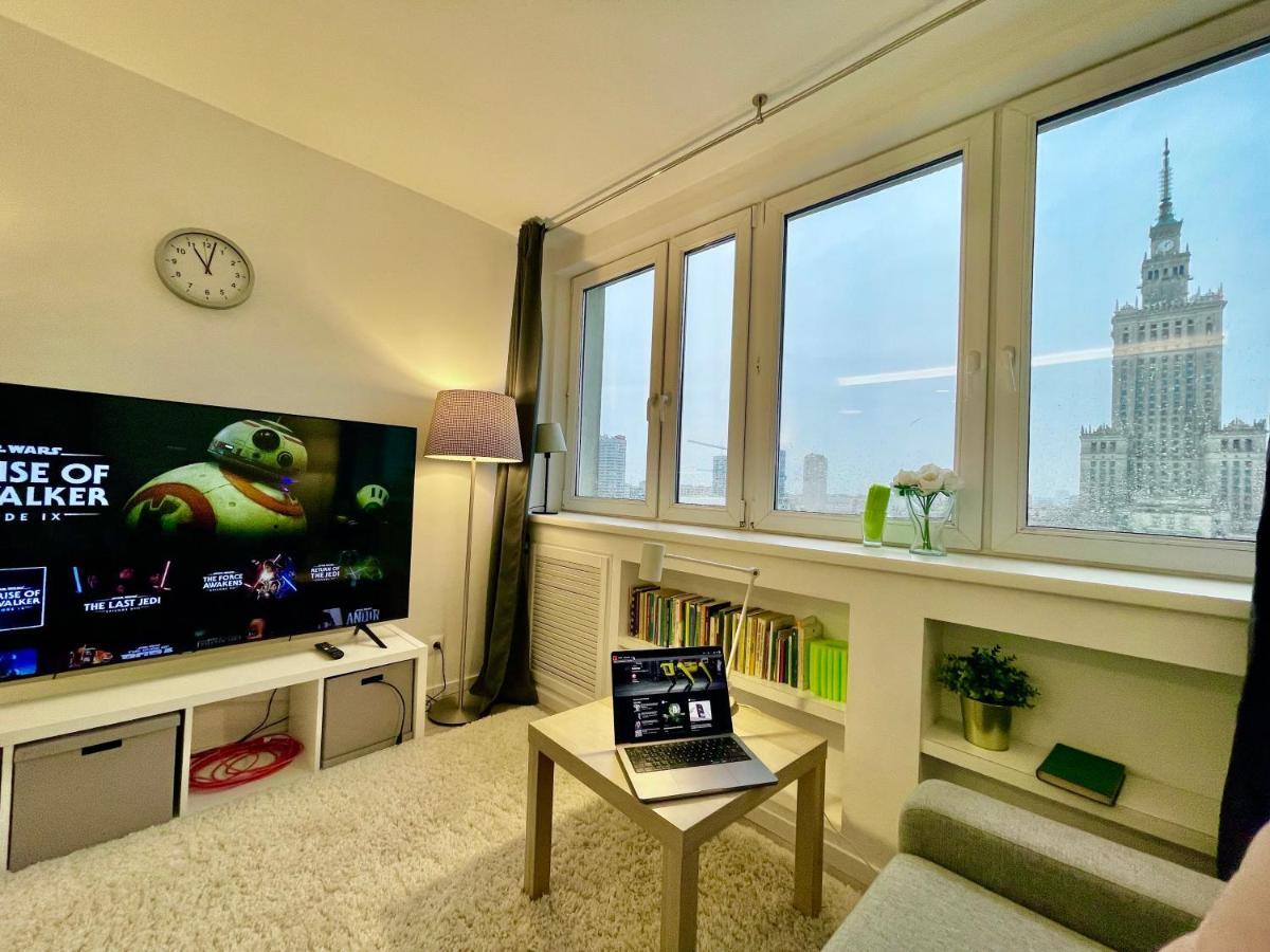 Căn hộ Palace 3 Wifi 65'tv Netflix Hbo Applettv Warsaw