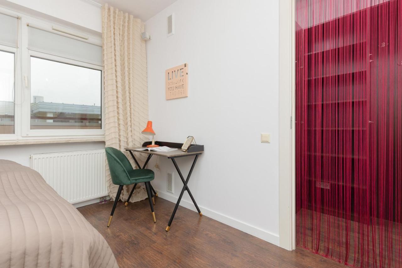 Apartament Blonia Wilanowskie By Renters Warszawa