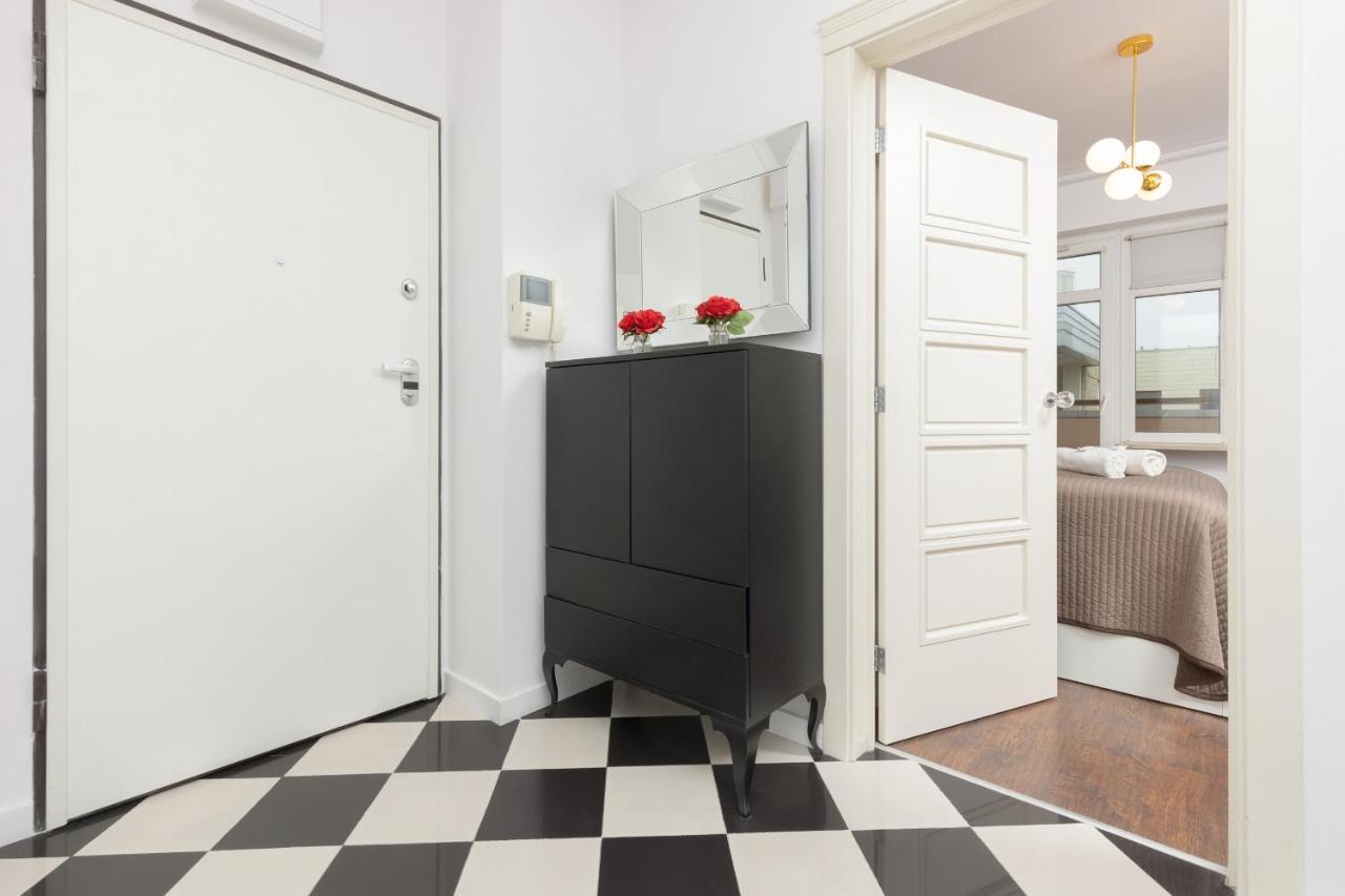 Blonia Wilanowskie By Renters Apartament