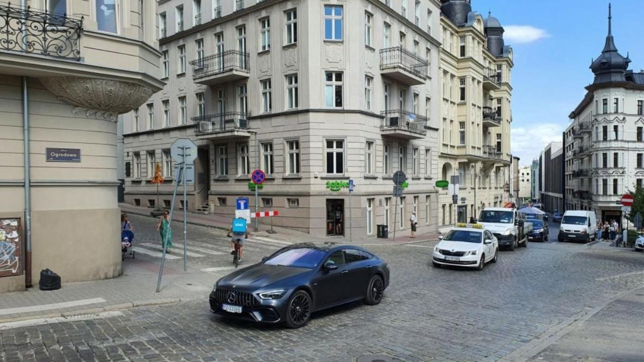 Stylish On Ogrodowa Street * Warsaw