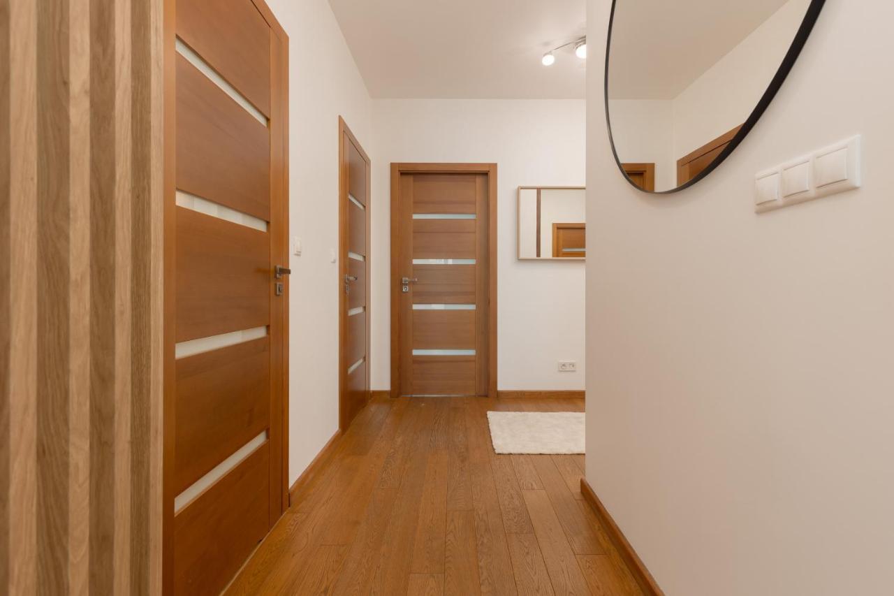 Spacious Premium Wola By Renters Prestige Apartamento