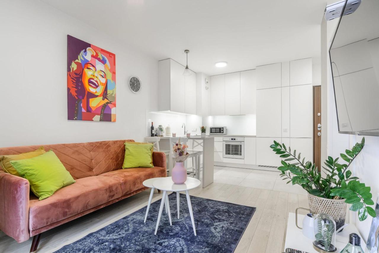 Apartment Luxury On Grzybowska Street Warsaw