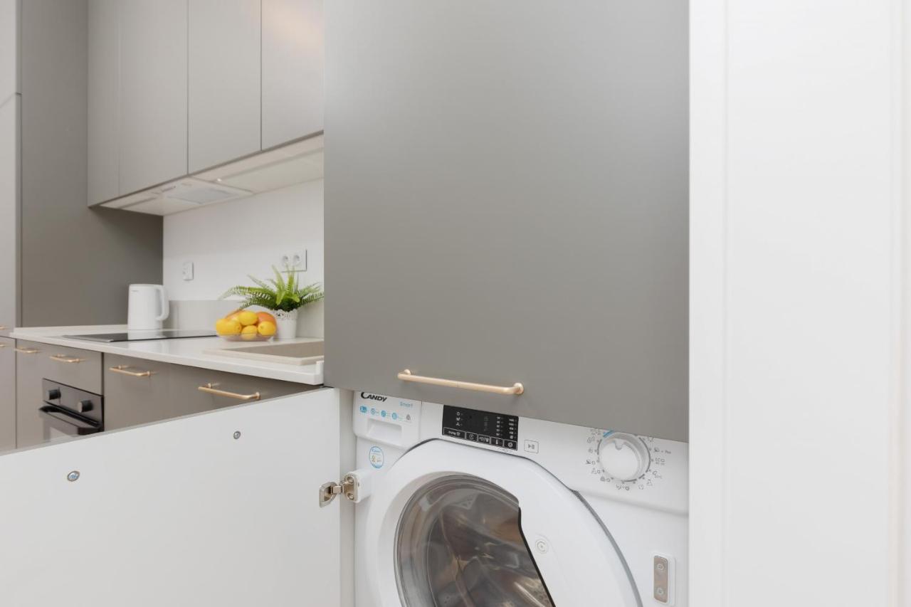 Apartment Citycenter Fashionable By Renters